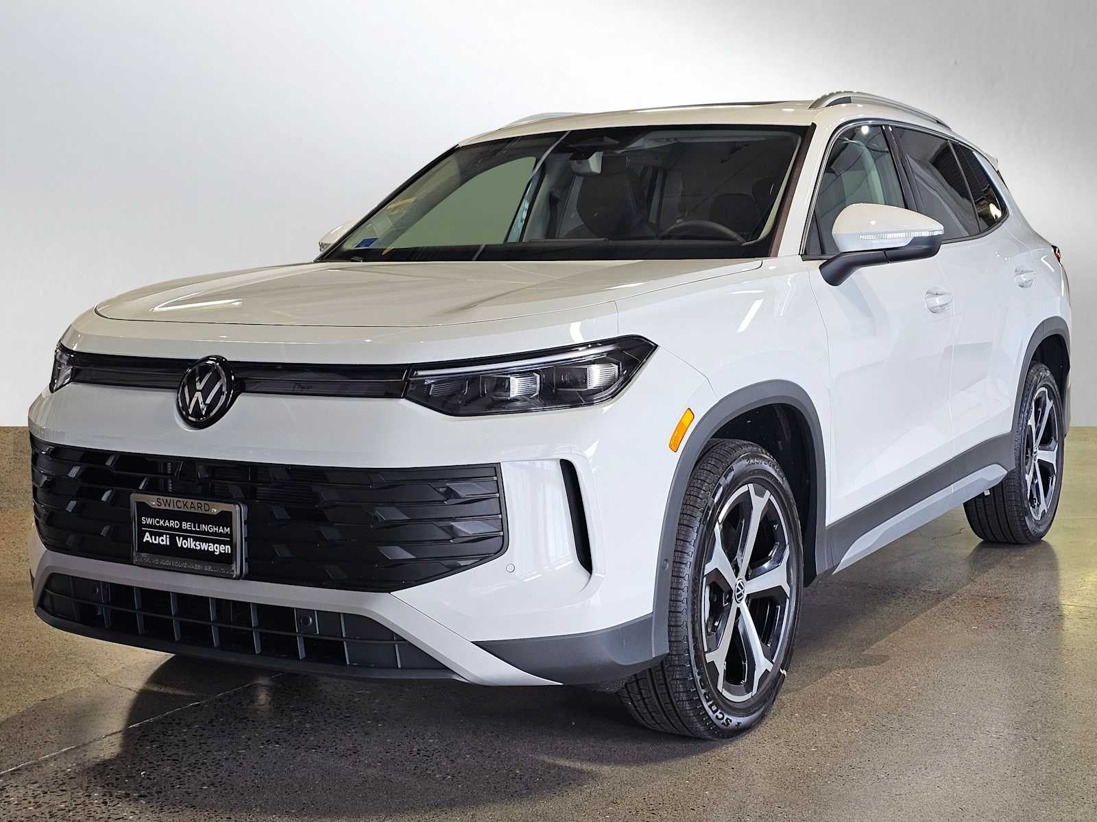2026 Volkswagen Tiguan SE 4MOTION