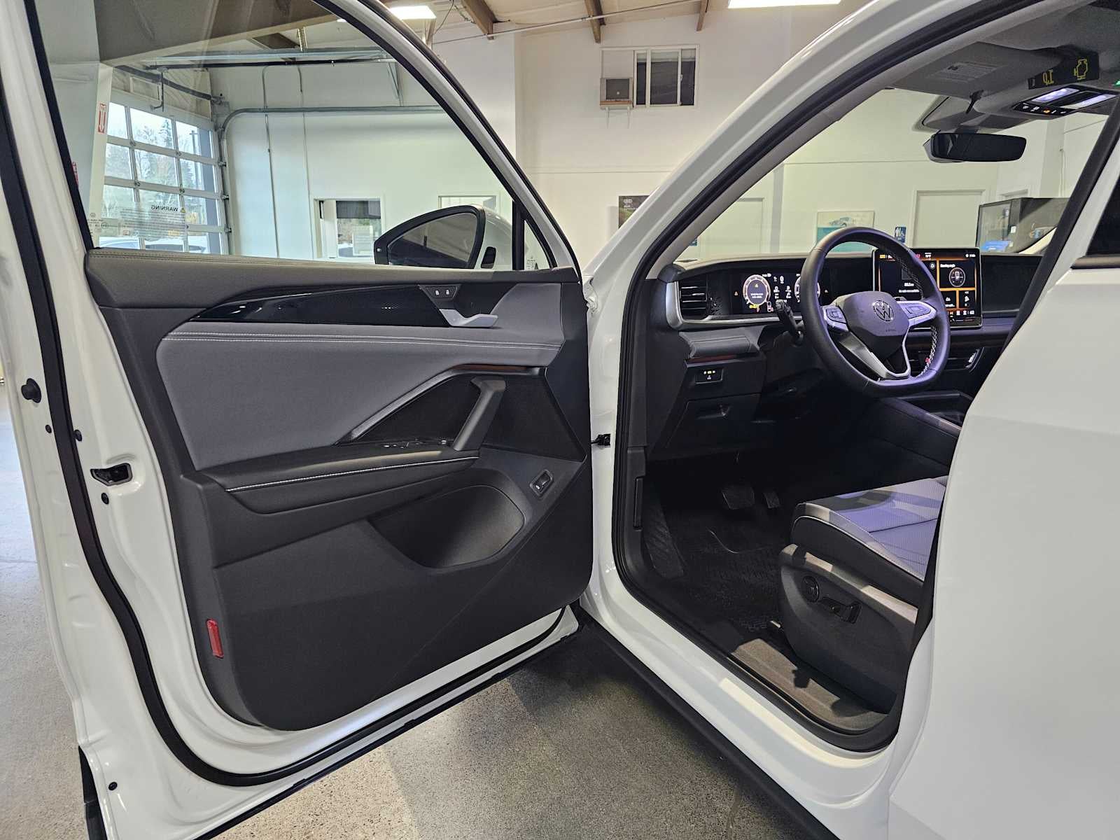 2026 Volkswagen Tiguan 2.0T SE 4MOTION