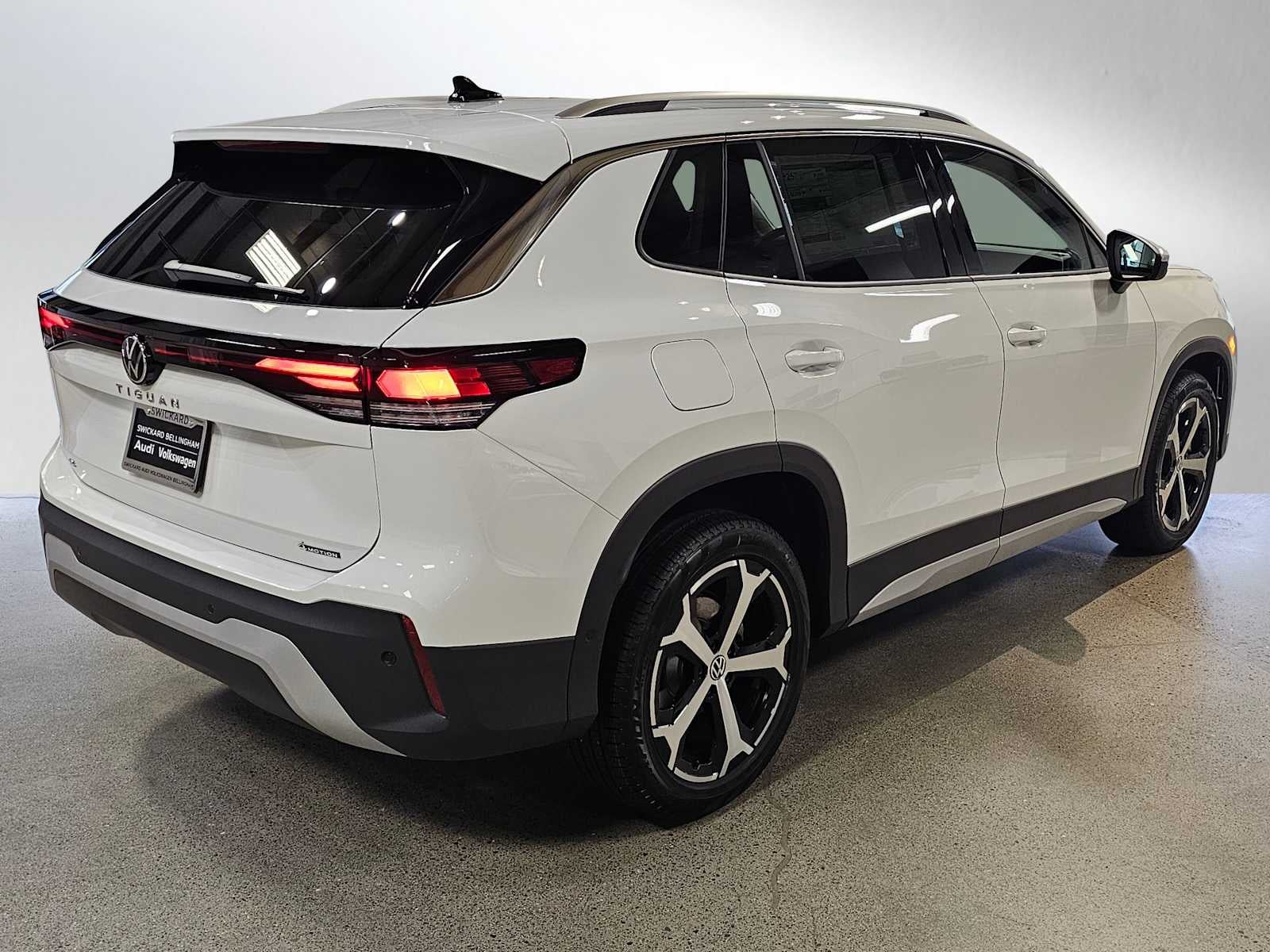 2026 Volkswagen Tiguan 2.0T SE 4MOTION