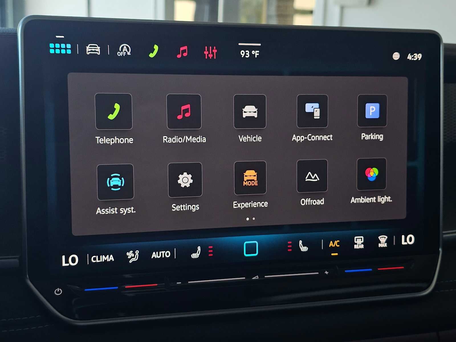 2026 Volkswagen Tiguan SE 4MOTION