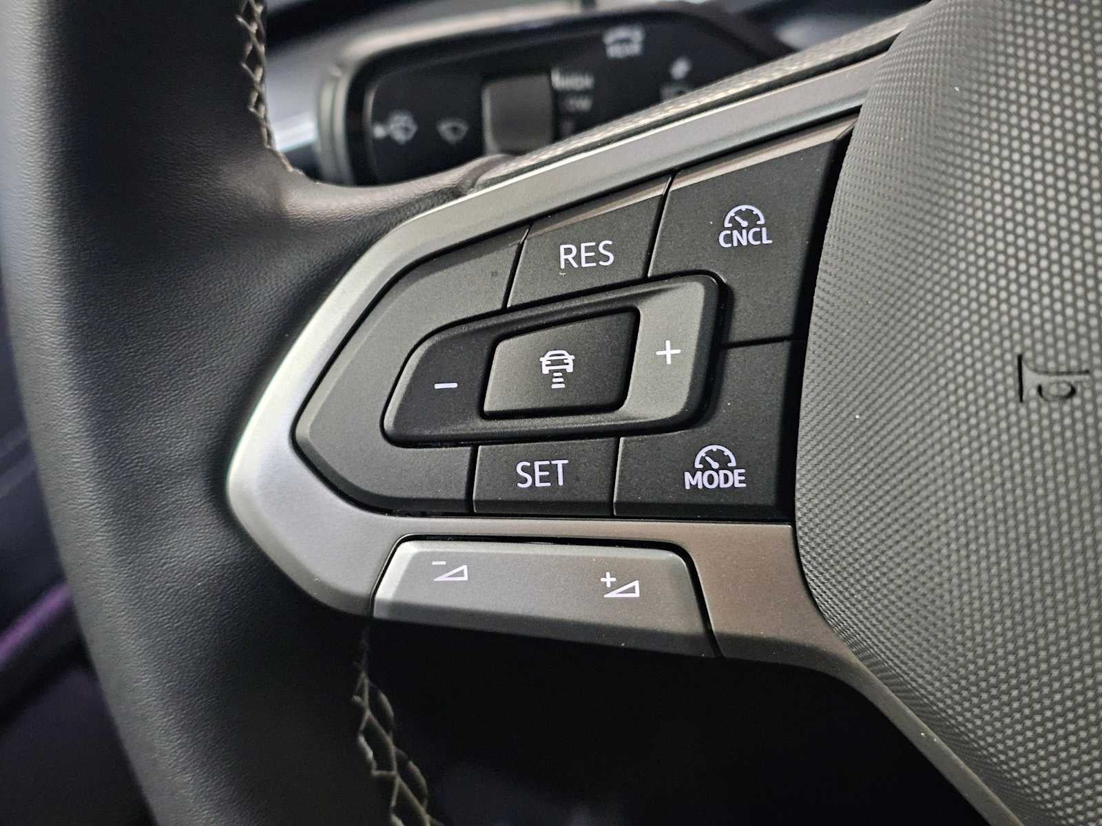 2026 Volkswagen Tiguan 2.0T SE 4MOTION