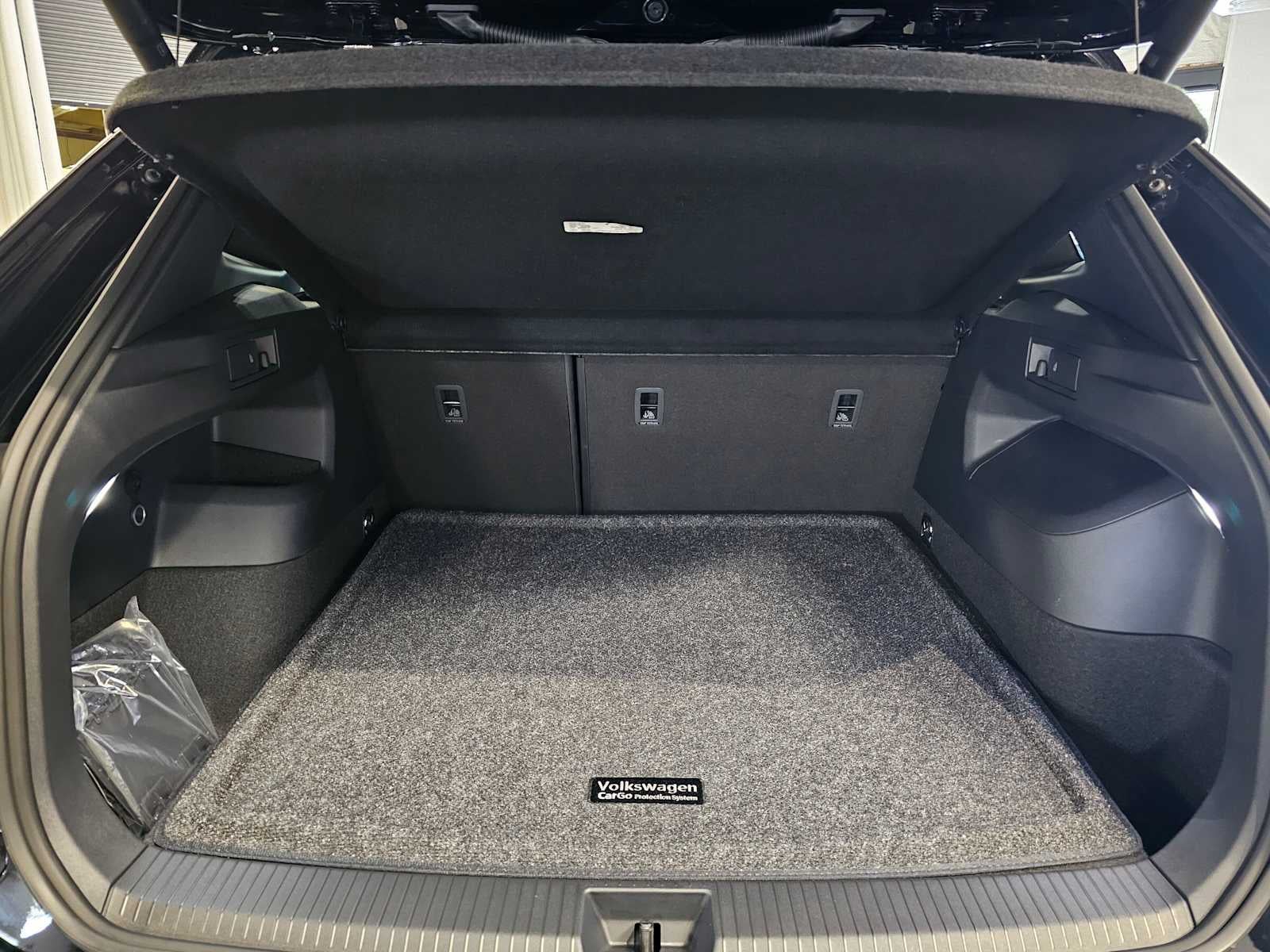 2026 Volkswagen Tiguan SEL R-Line Turbo 4MOTION