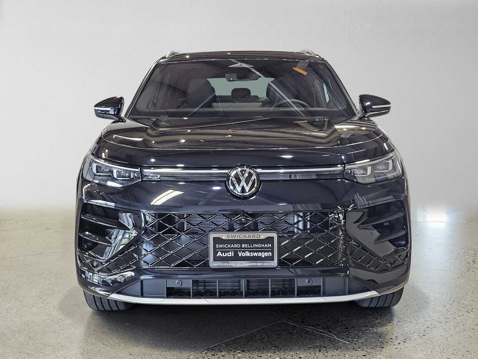2026 Volkswagen Tiguan SEL R-Line Turbo 4MOTION