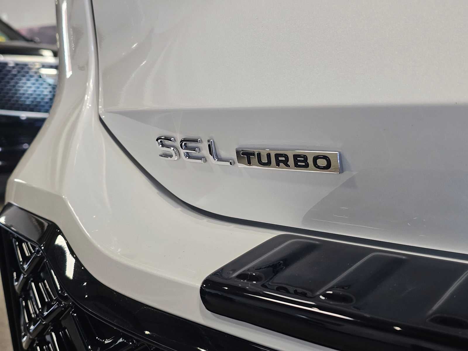 2026 Volkswagen Tiguan SEL R-Line Turbo 4MOTION