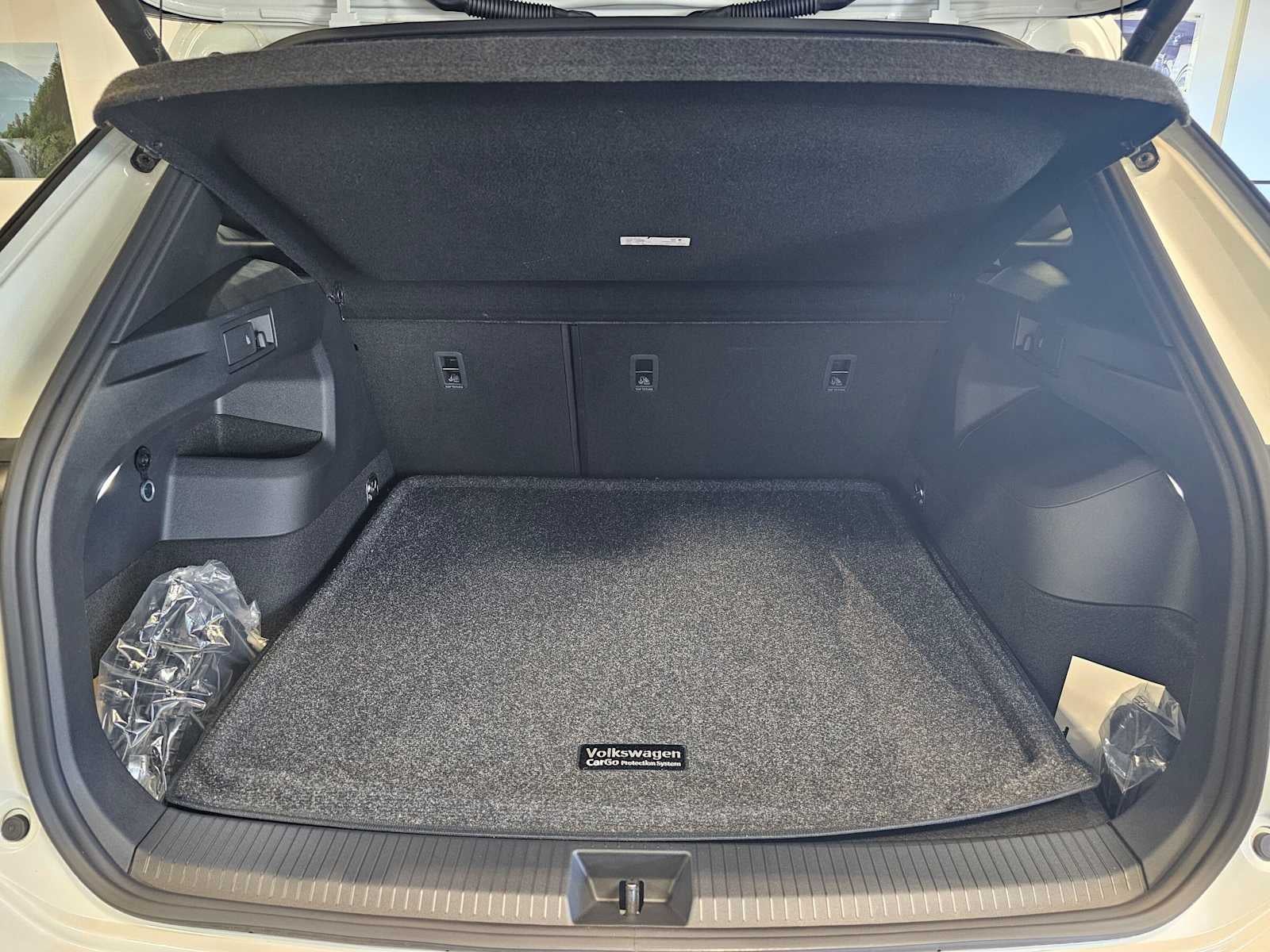 2026 Volkswagen Tiguan SEL R-Line Turbo 4MOTION