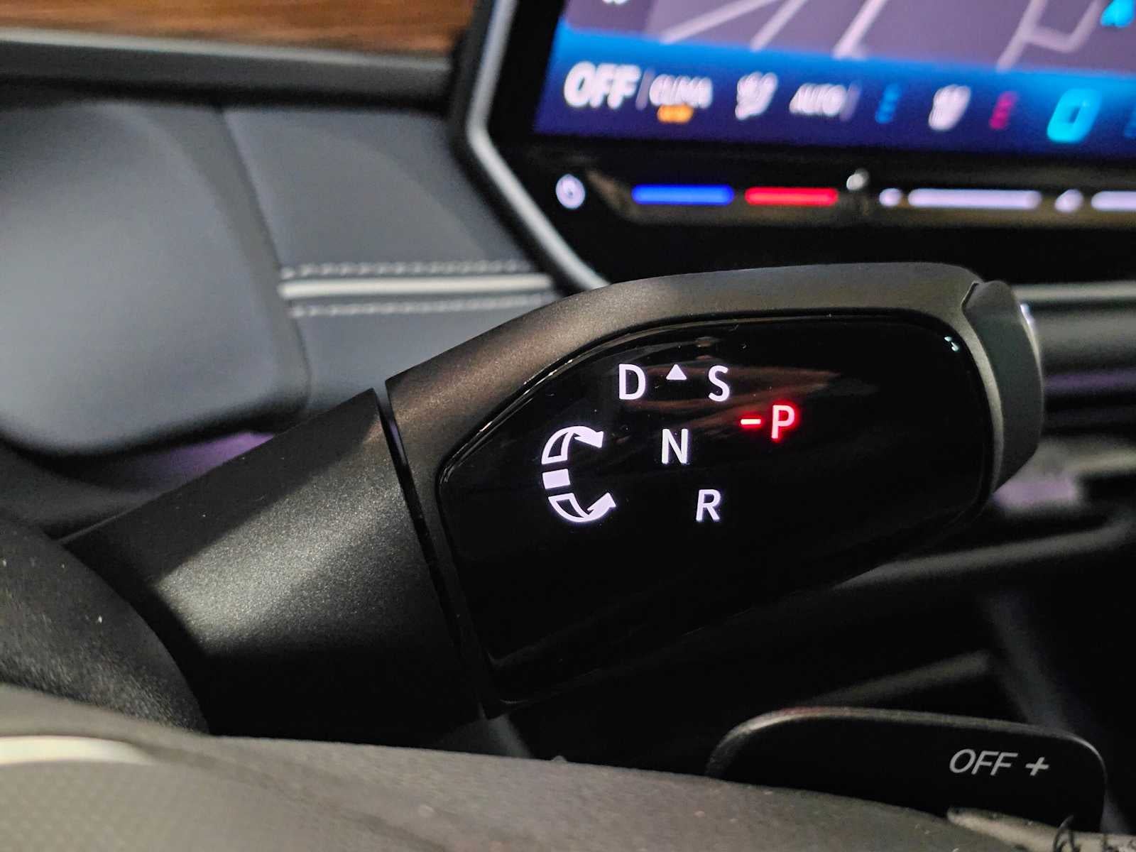 2026 Volkswagen Tiguan 2.0T SEL R-Line Turbo 4MOTION