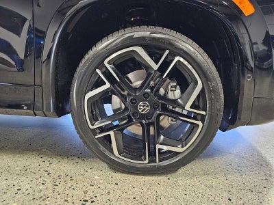 2026 Volkswagen Tiguan 2.0T SEL R-Line Turbo 4MOTION