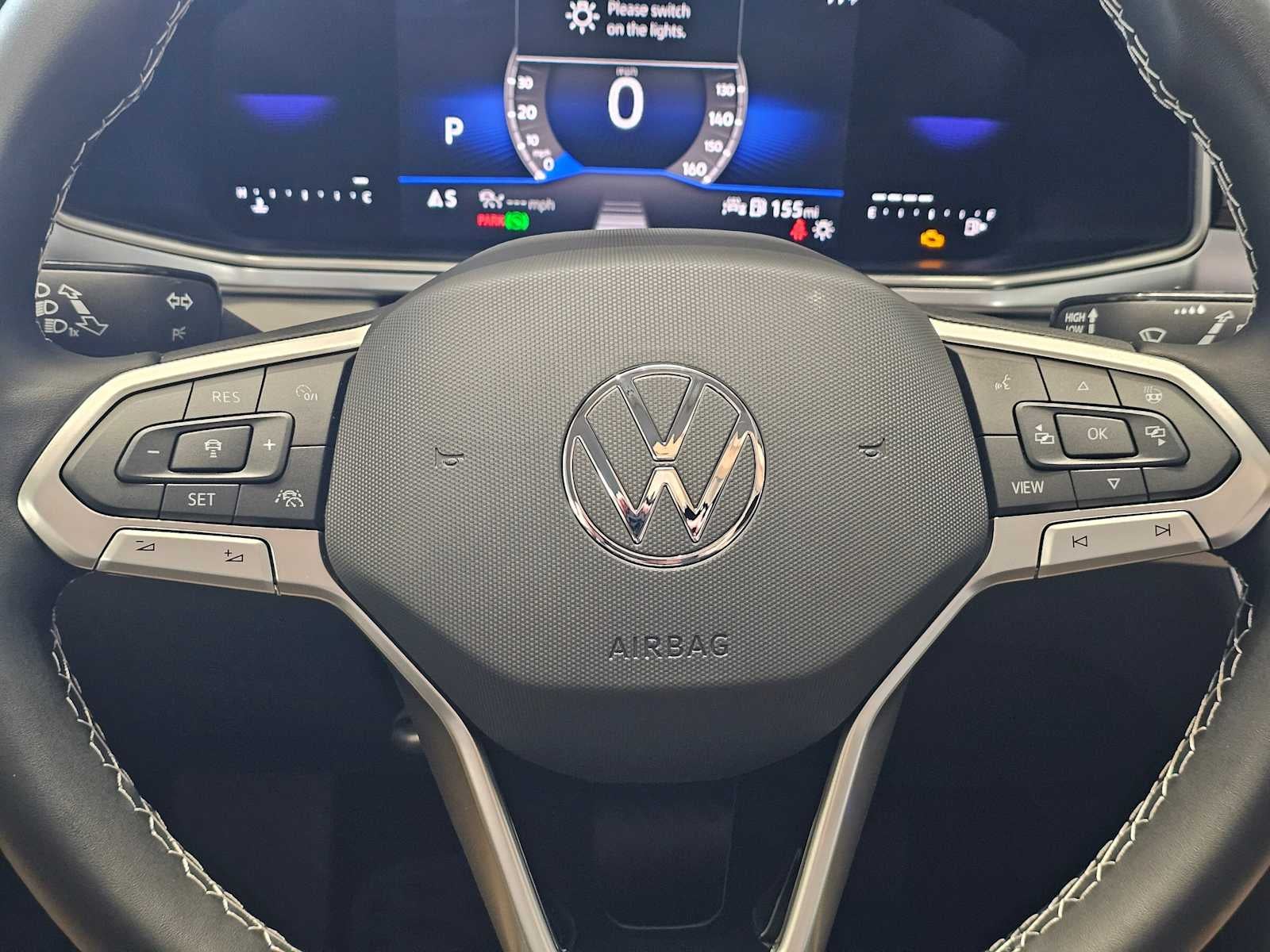 2025 Volkswagen Taos SE 4MOTION