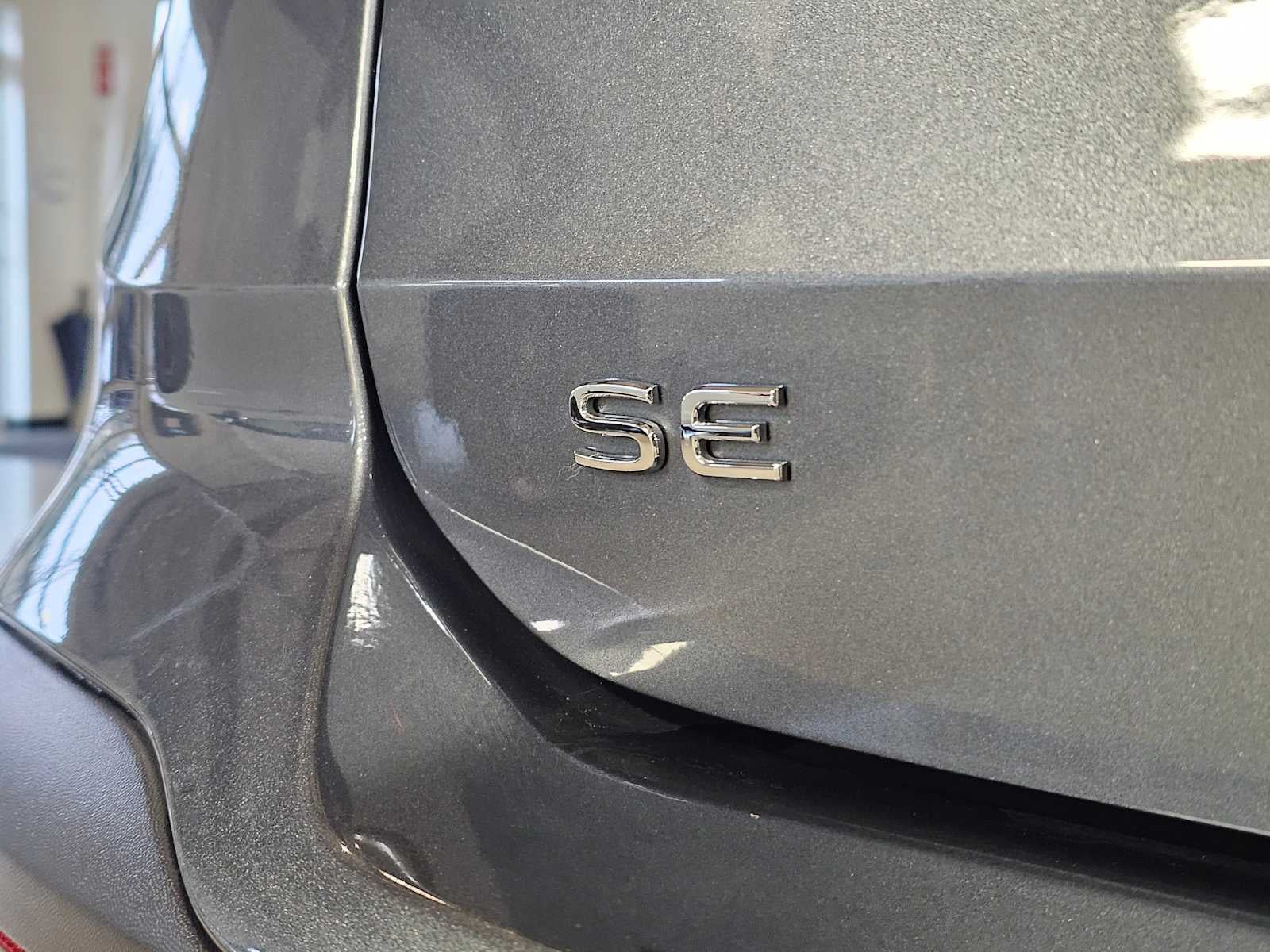 2025 Volkswagen Taos SE 4MOTION