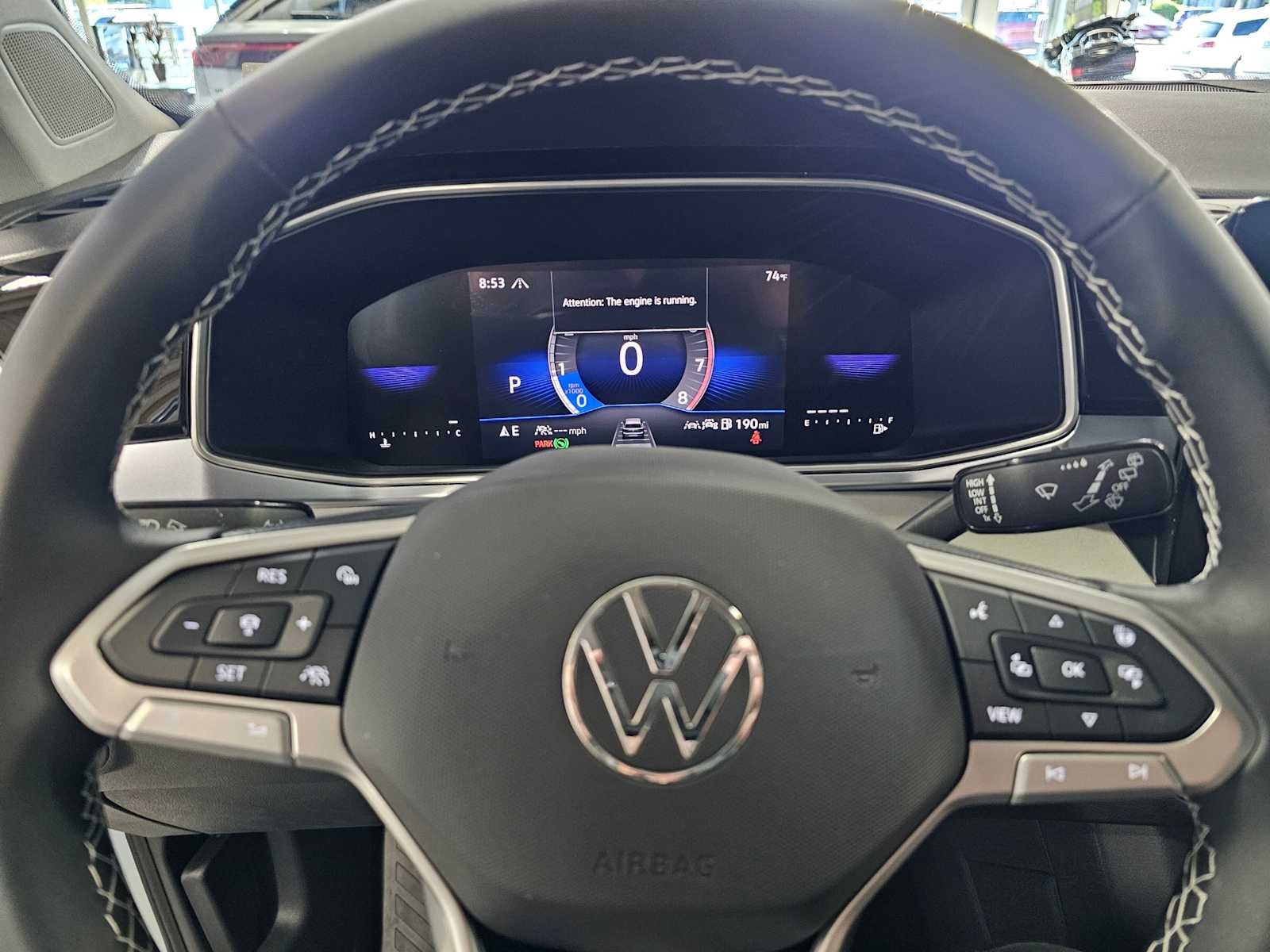 2025 Volkswagen Taos SE 4MOTION