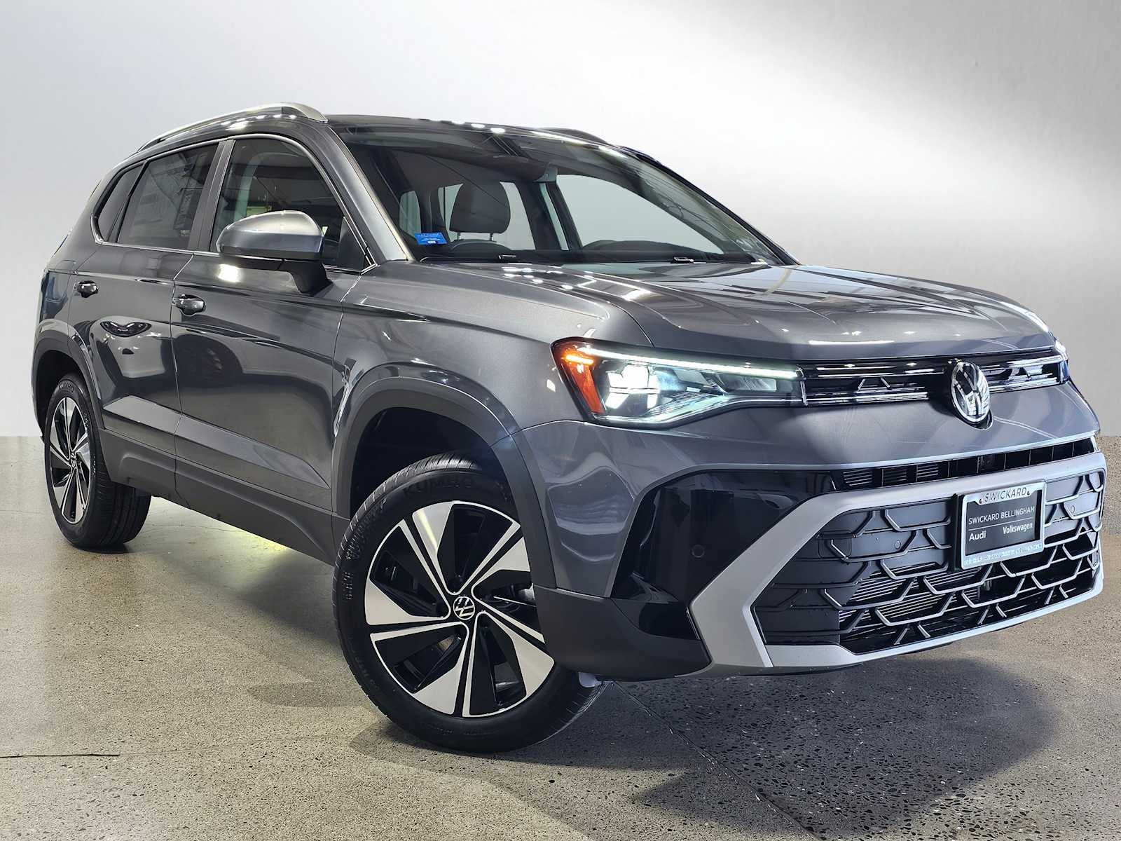 2026 Volkswagen Taos SE 4MOTION