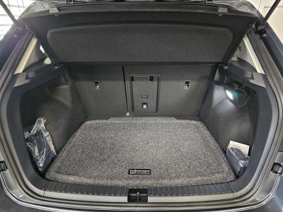 2026 Volkswagen Taos SE 4MOTION
