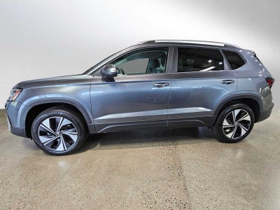 2026 Volkswagen Taos SE 4MOTION