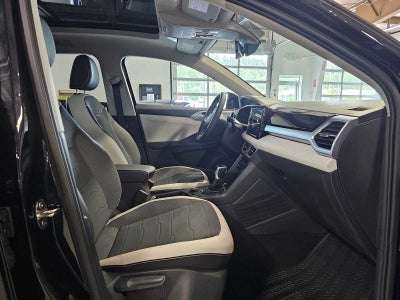 2026 Volkswagen Taos SE 4MOTION