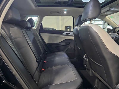 2025 Volkswagen Taos SE 4MOTION