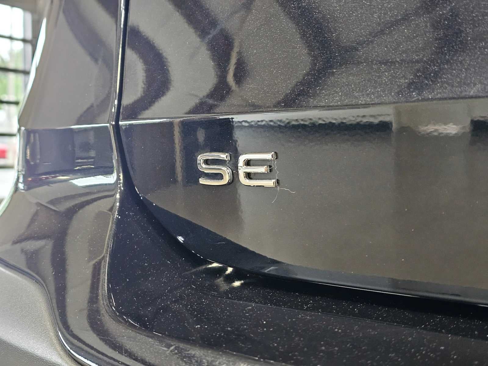 2025 Volkswagen Taos SE 4MOTION