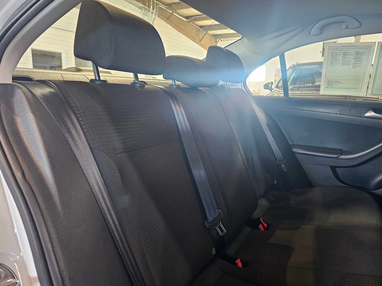 2015 Volkswagen Jetta 4dr Auto 2.0L S w/Technology