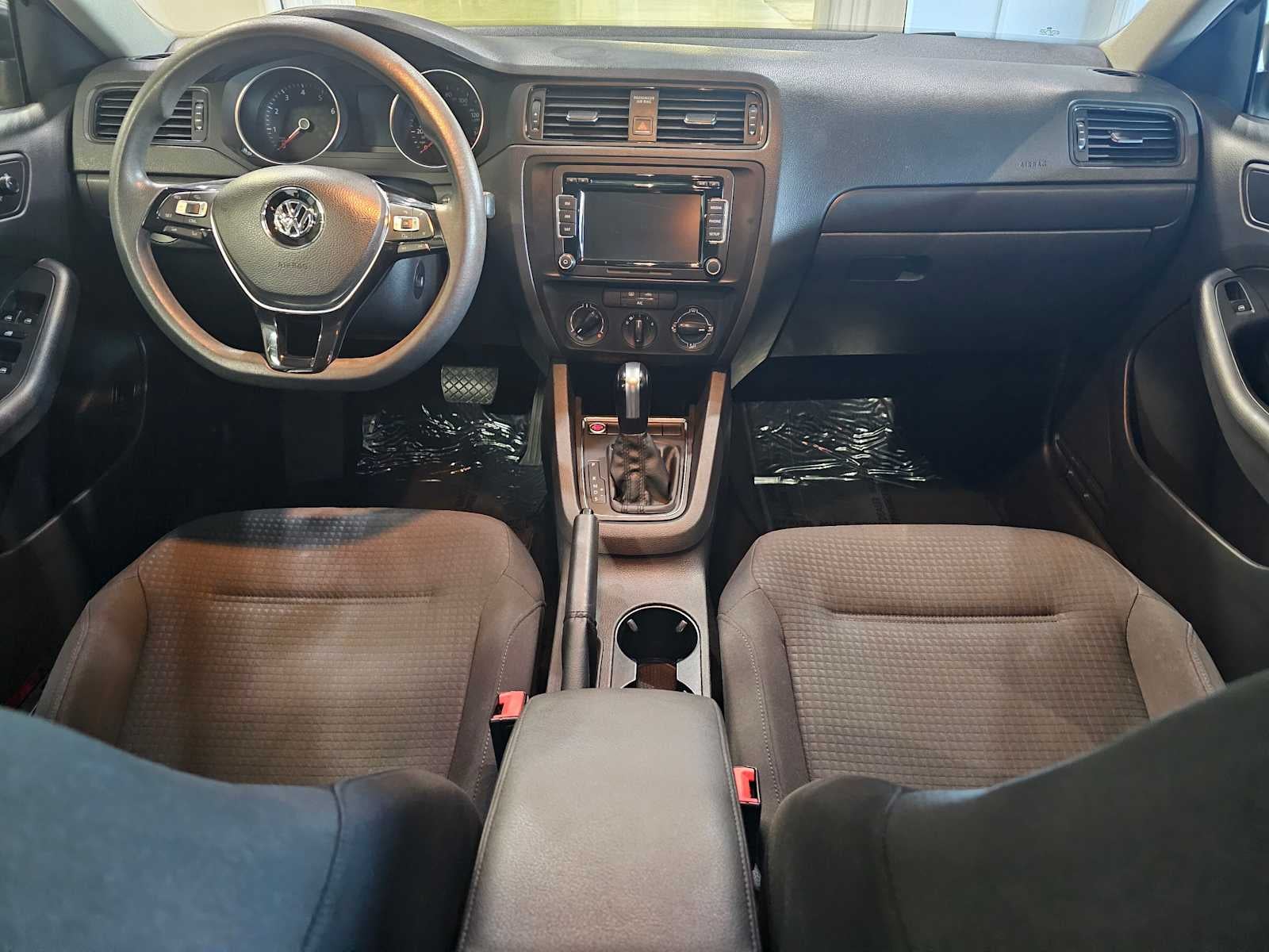 2015 Volkswagen Jetta 4dr Auto 2.0L S w/Technology