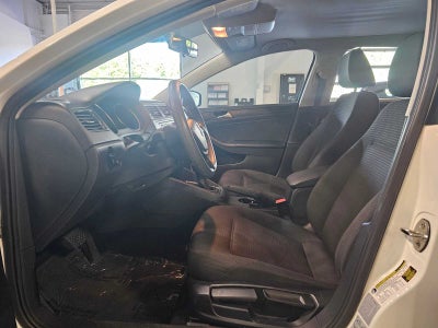 2015 Volkswagen Jetta 4dr Auto 2.0L S w/Technology