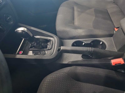2015 Volkswagen Jetta 4dr Auto 2.0L S w/Technology