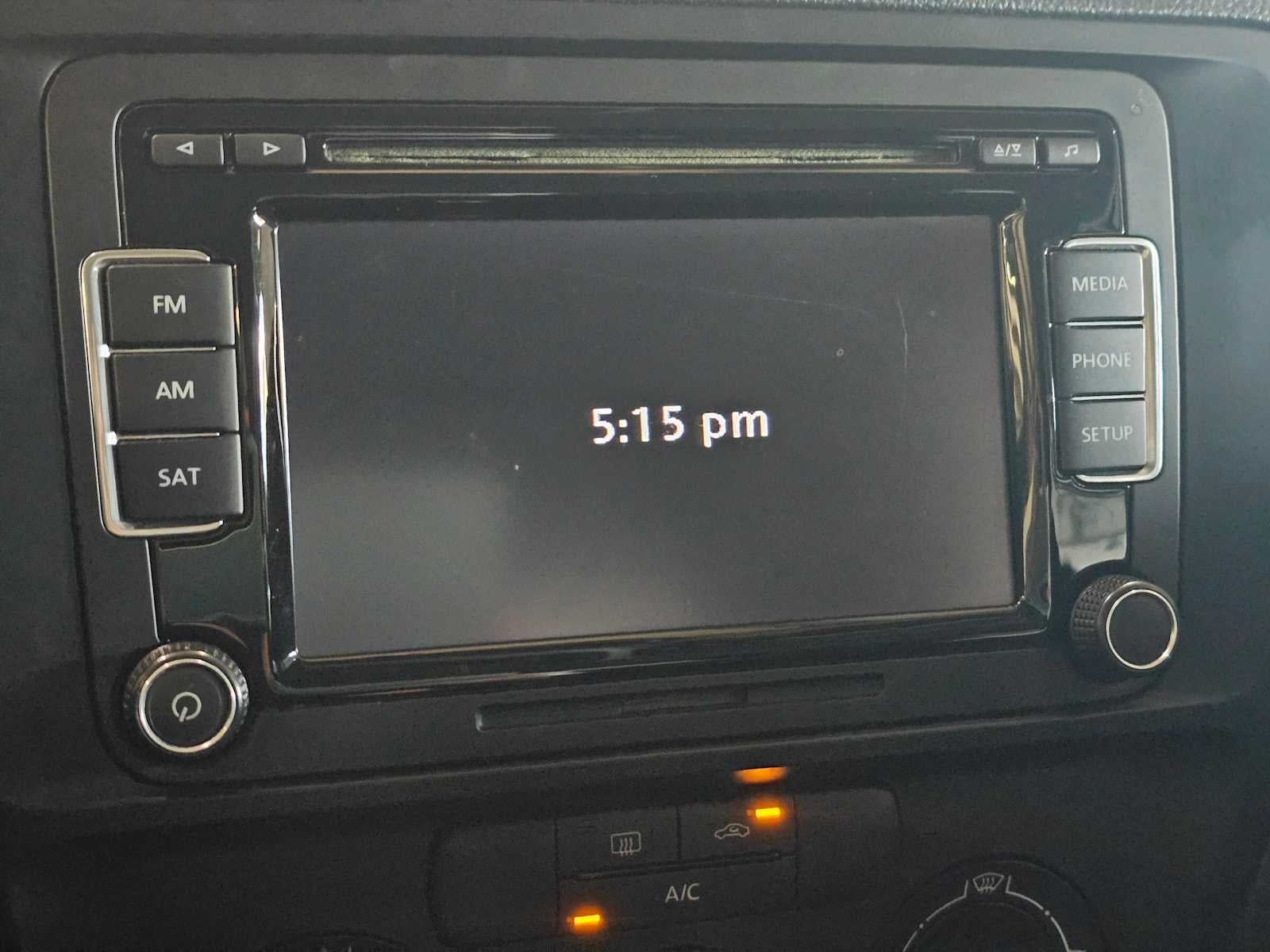 2015 Volkswagen Jetta 4dr Auto 2.0L S w/Technology