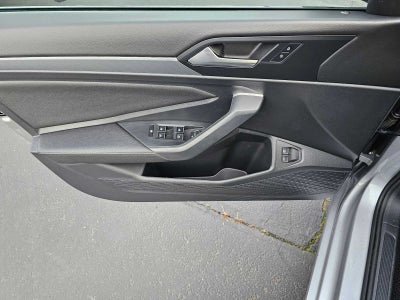 2022 Volkswagen Jetta SE Auto