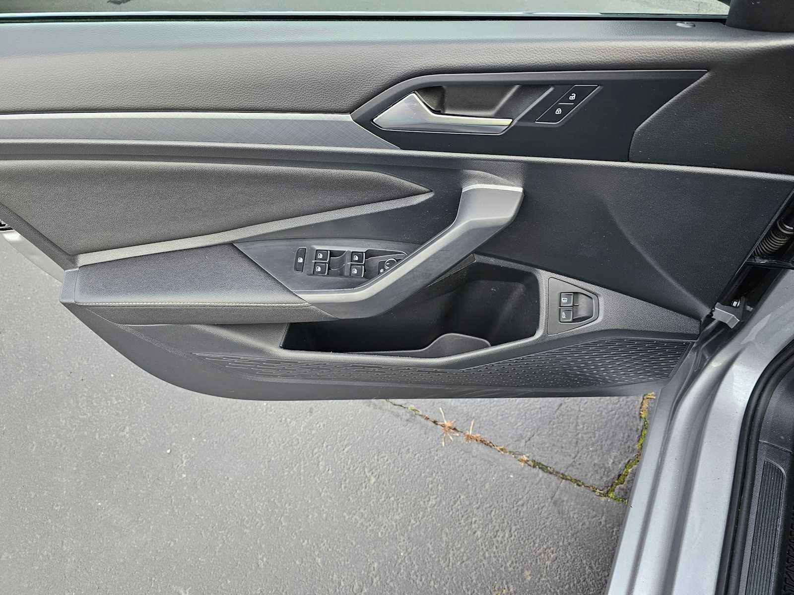 2022 Volkswagen Jetta SE Auto