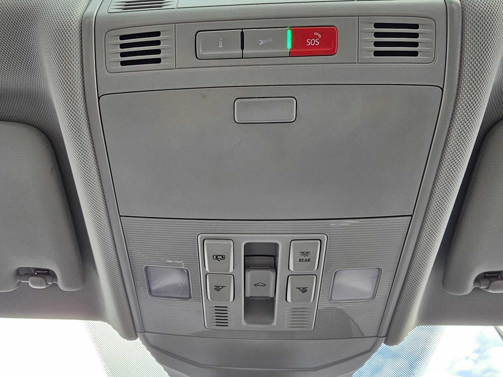 2022 Volkswagen Jetta SE Auto