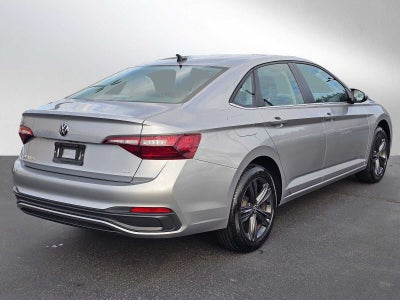 2022 Volkswagen Jetta SE Auto