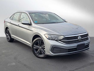 2022 Volkswagen Jetta SE Auto