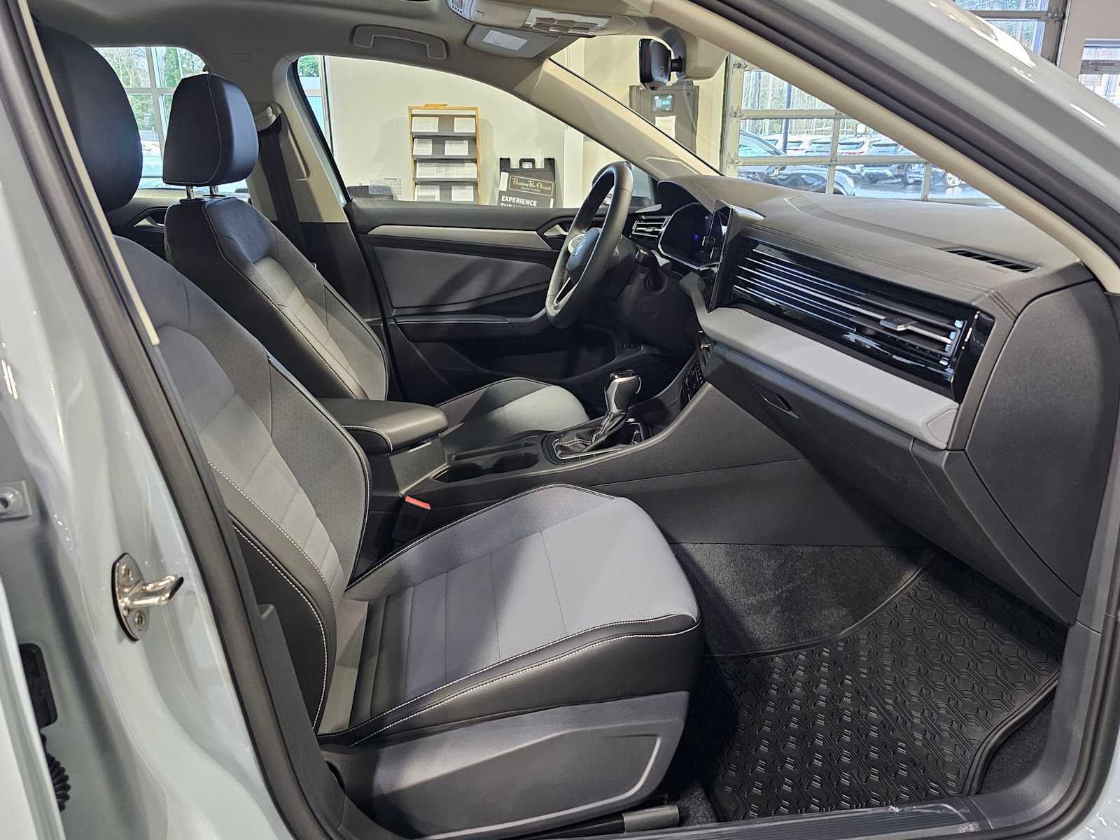 2026 Volkswagen Jetta SE Auto