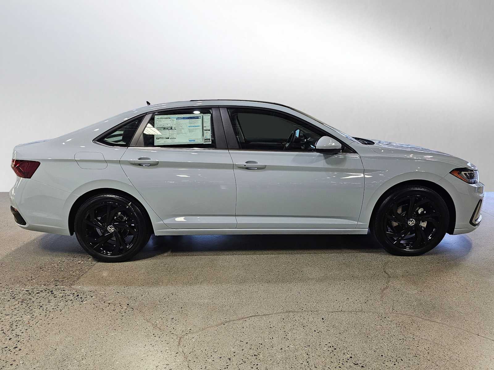 2026 Volkswagen Jetta SE Auto