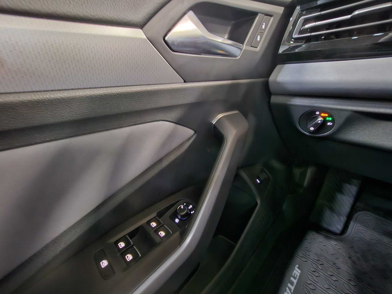 2026 Volkswagen Jetta SE Auto