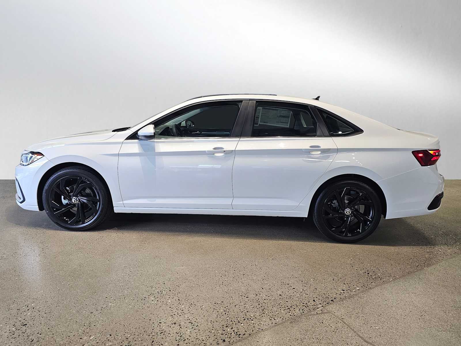 2026 Volkswagen Jetta SE Auto