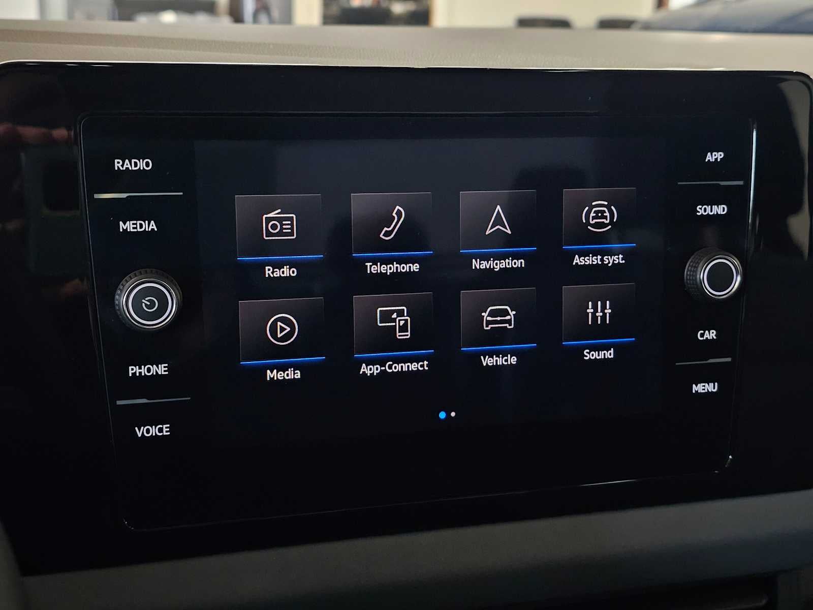 2025 Volkswagen Jetta SE Auto