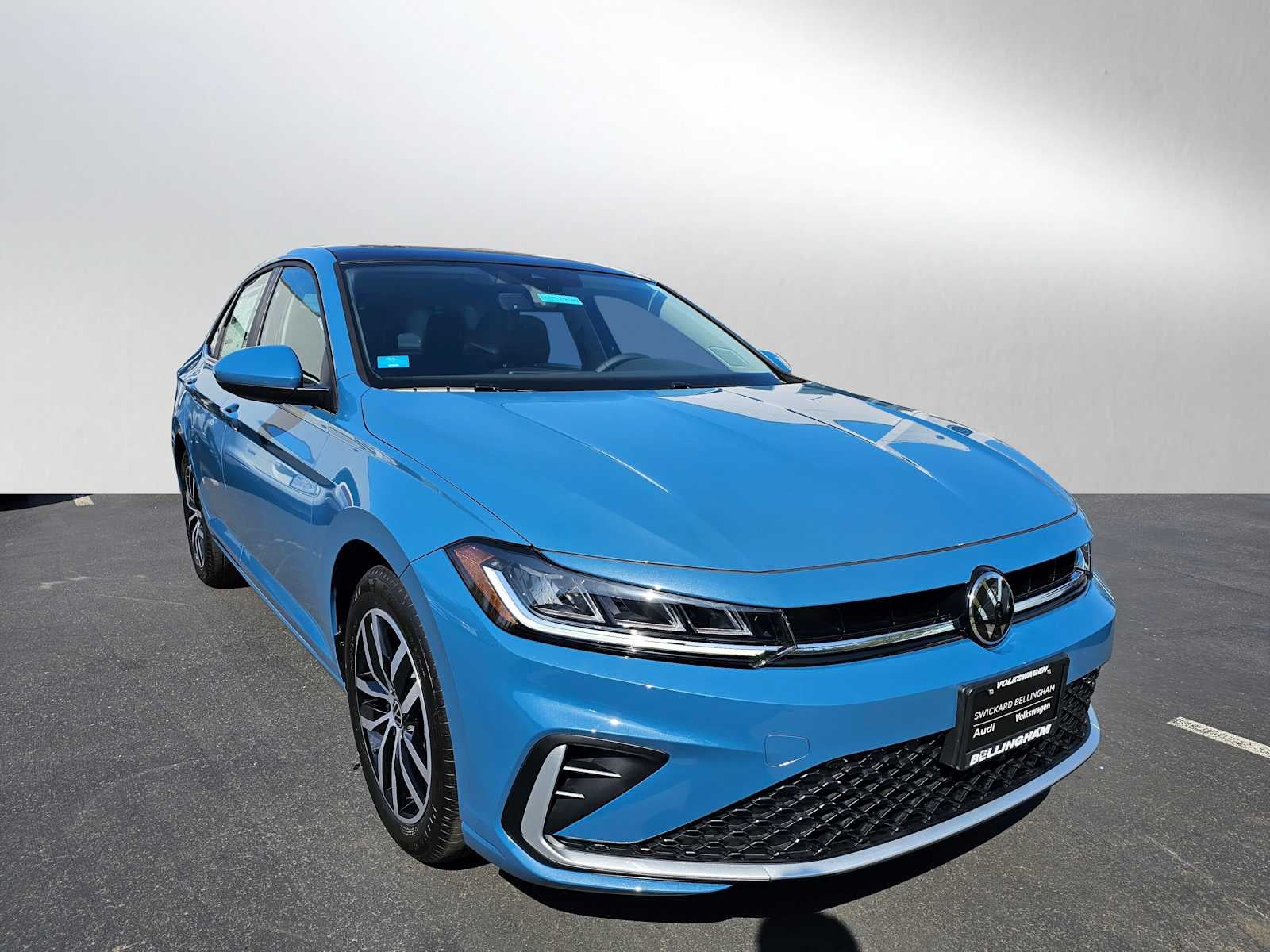 2025 Volkswagen Jetta SE Auto