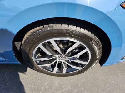 2025 Volkswagen Jetta SE Auto