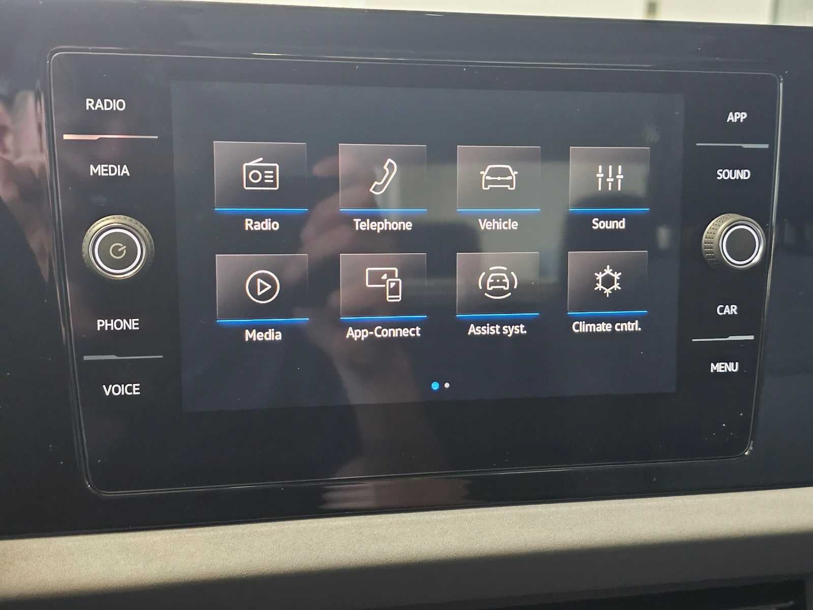 2025 Volkswagen Jetta SE Auto