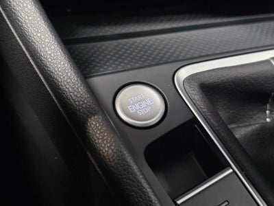 2025 Volkswagen Jetta SE Auto