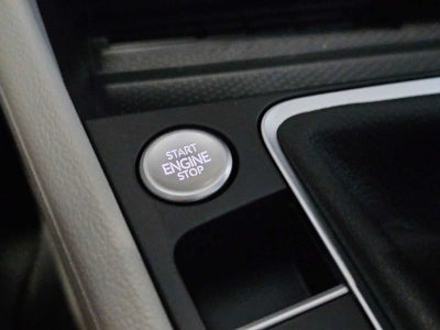 2025 Volkswagen Jetta SE Auto