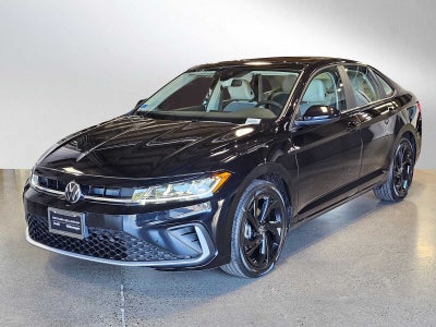 2025 Volkswagen Jetta SE Auto