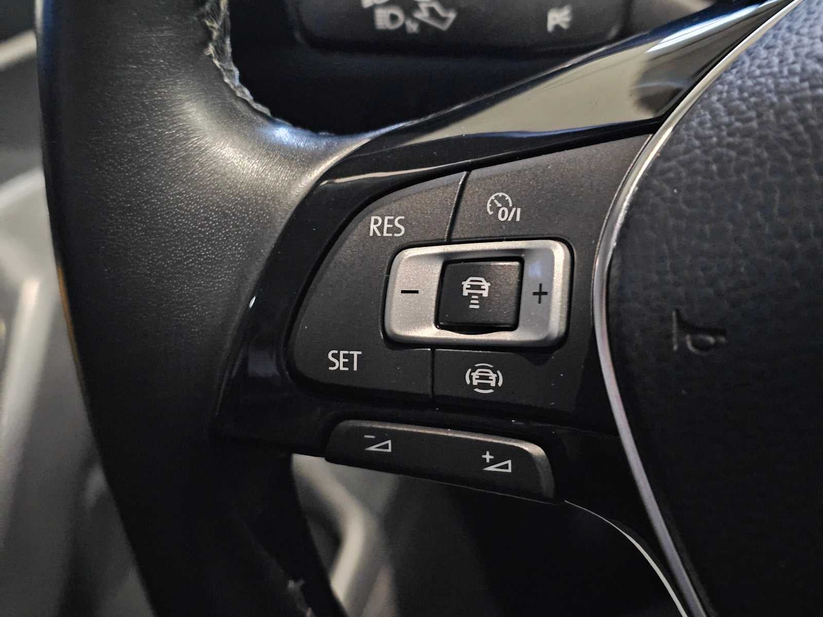 2019 Volkswagen Jetta SEL Auto w/SULEV