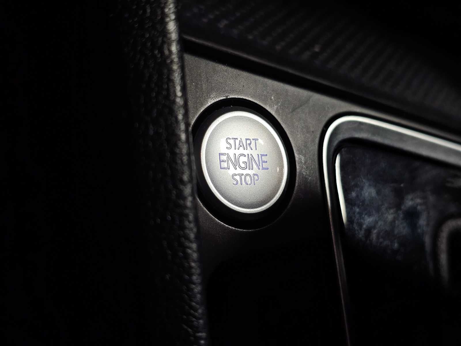 2019 Volkswagen Jetta SEL Auto w/SULEV