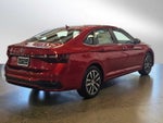 2025 Volkswagen Jetta SE Auto