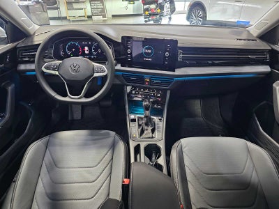 2025 Volkswagen Jetta SEL Auto