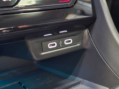 2025 Volkswagen Jetta SEL Auto