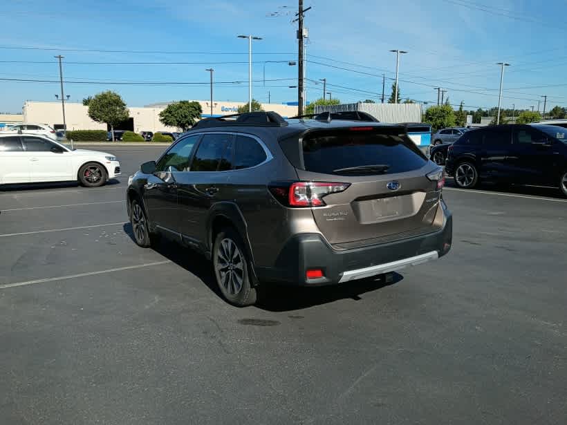2023 Subaru Outback Limited CVT