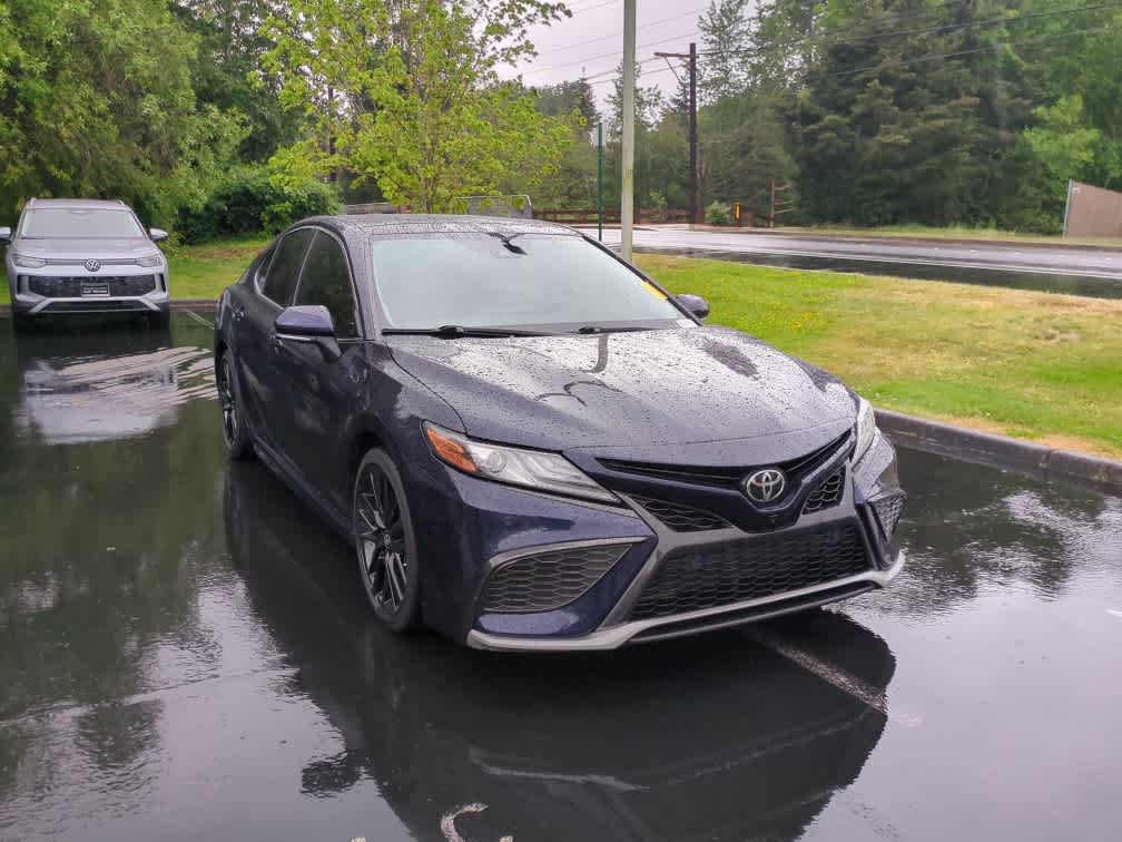 2021 Toyota Camry XSE V6 Auto