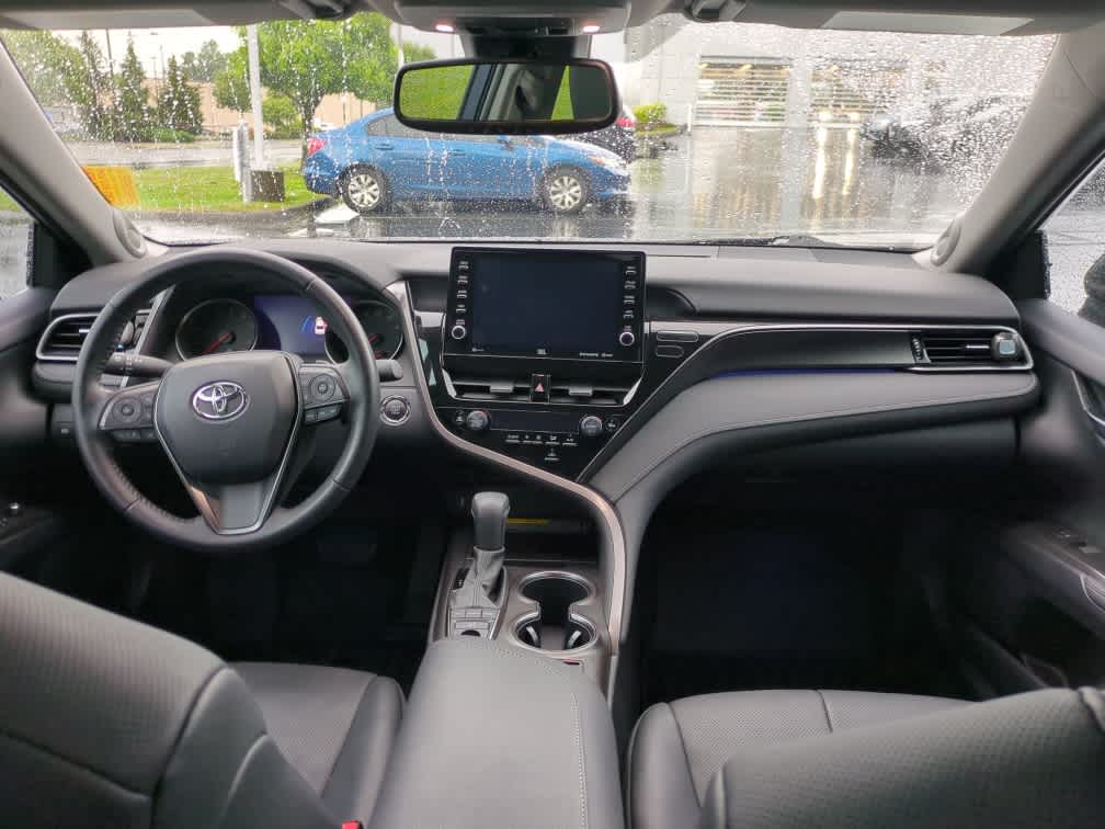 2021 Toyota Camry XSE V6 Auto