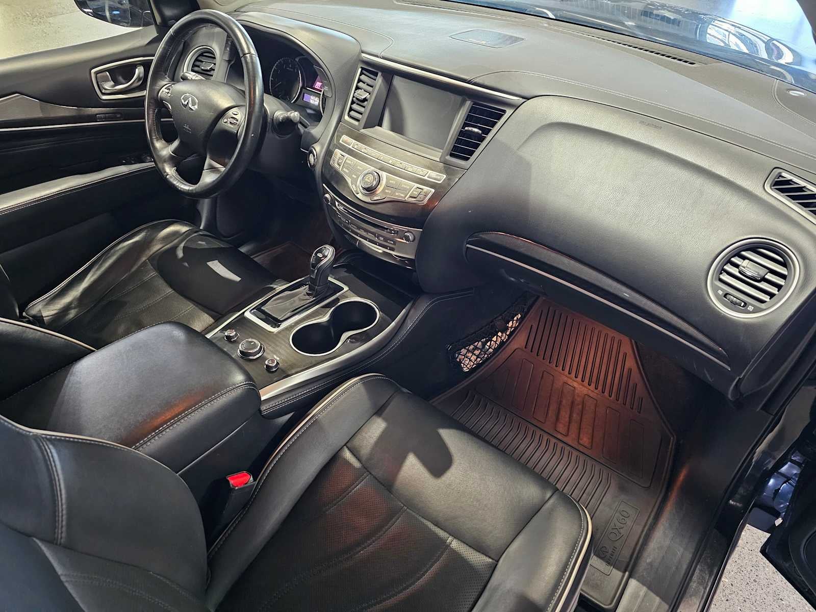 2019 INFINITI QX60 LUXE AWD